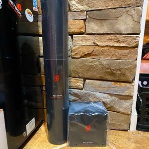 Peloton Yoga Mat & Resistance Bands Brand New